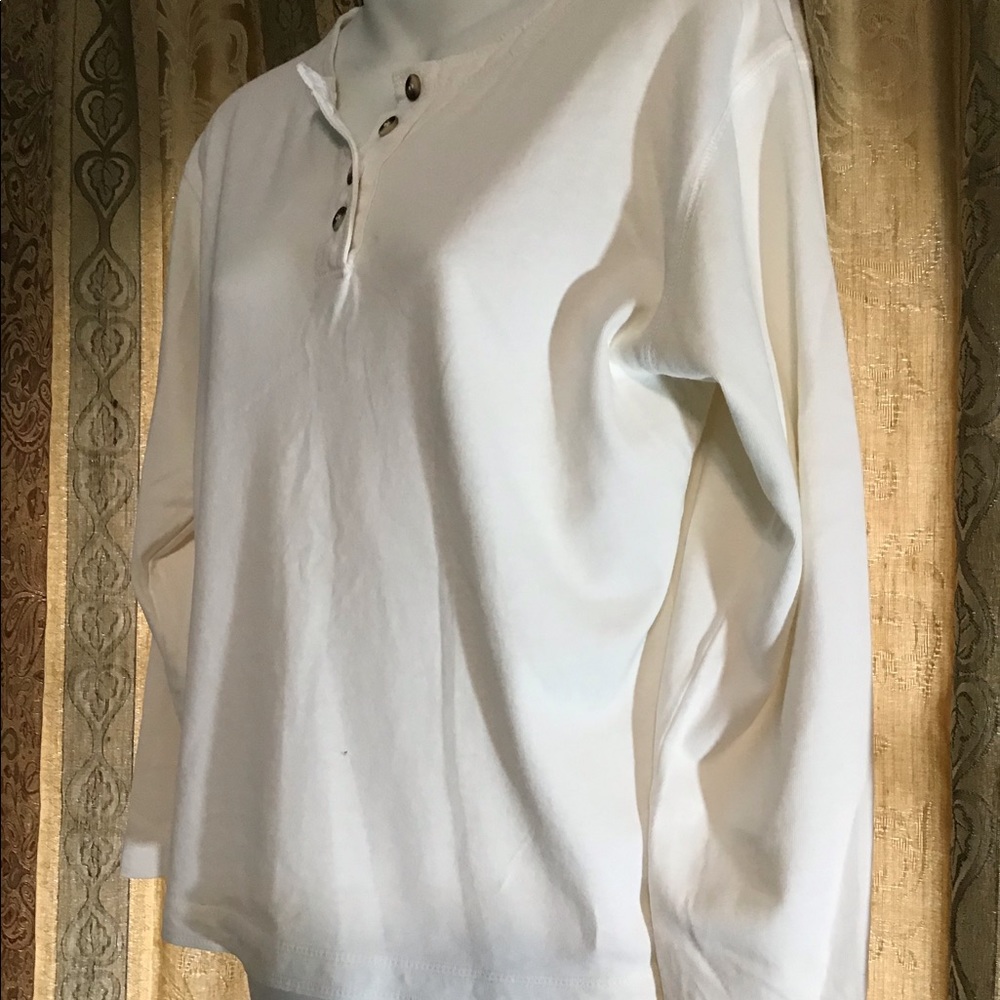 Long Sleeve White Tee Size Small